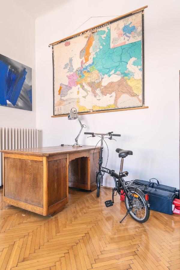 Sunny, Airy, Artsy & Authentic Loft With Balcony Apartament *
